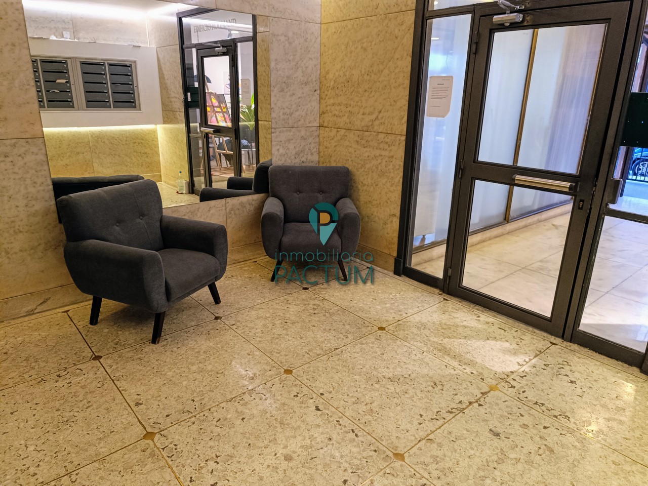 Colonia y Convención 