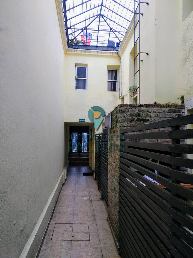 Arenal Grande y Av. Uruguay